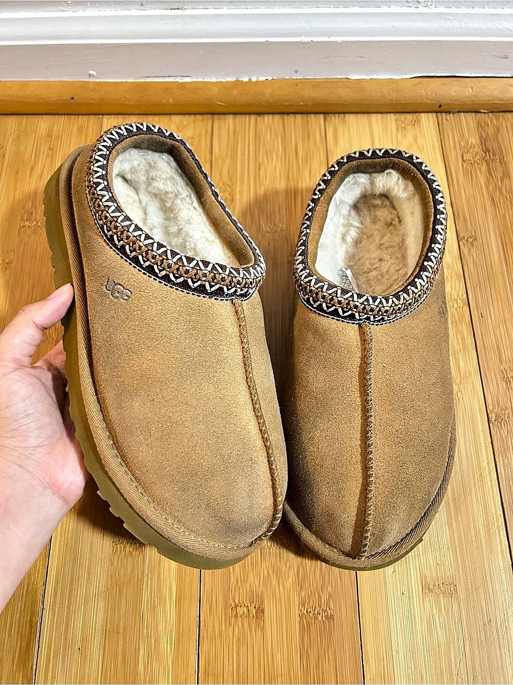 UGG Tasman W8 Slipper Brown Shearling-Lined Slippers